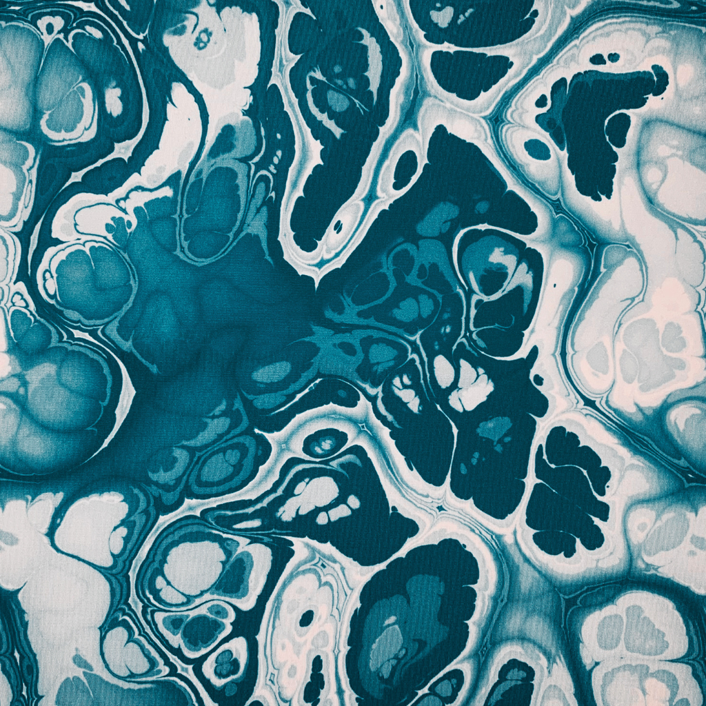 Marbled pattern with blue and white colours