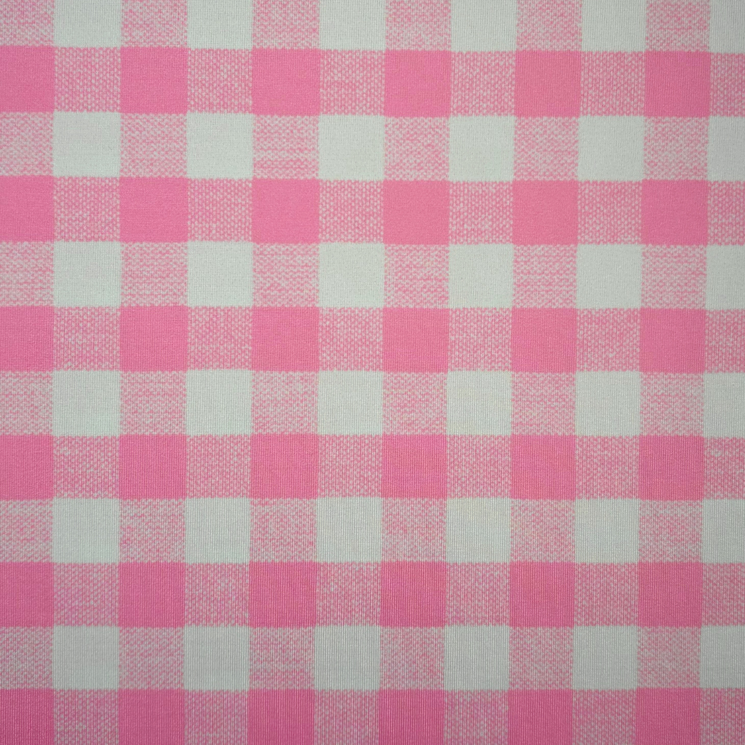 Pink and white checkered fabric pattern